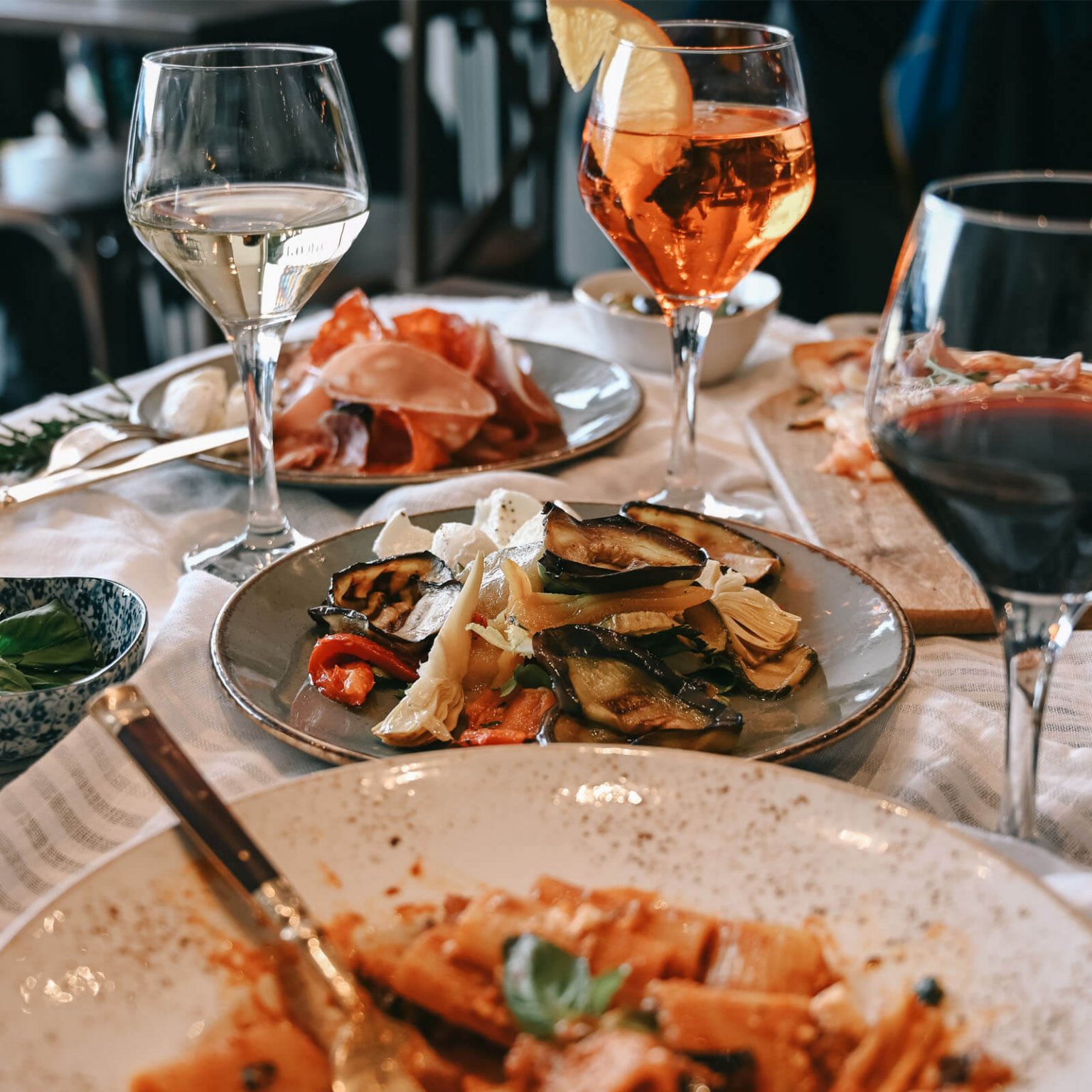 POMO Pizzeria Serving More than 100 AUTHENTIC DISHES in Edinburgh